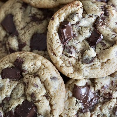 Chocolate Chunk Cookie Box - 12 count