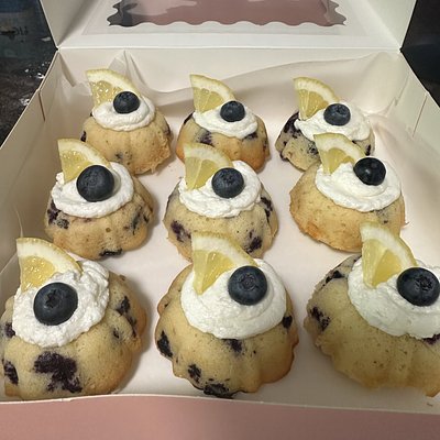 Custom Bundtlets