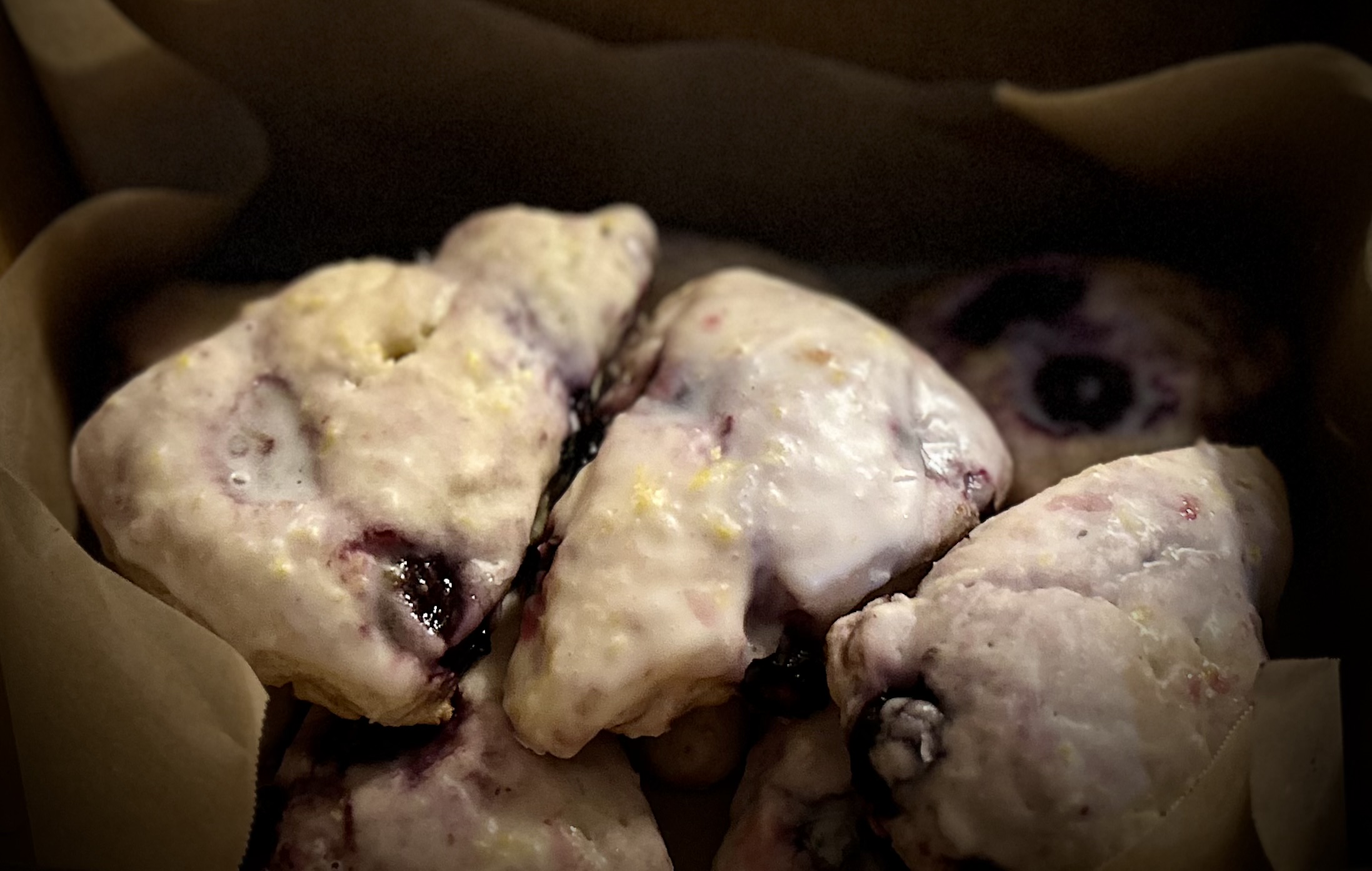 Blueberry Scones - 8 Medium 