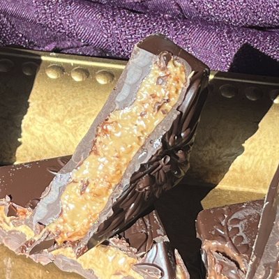 Dubai Mini Almond Cream