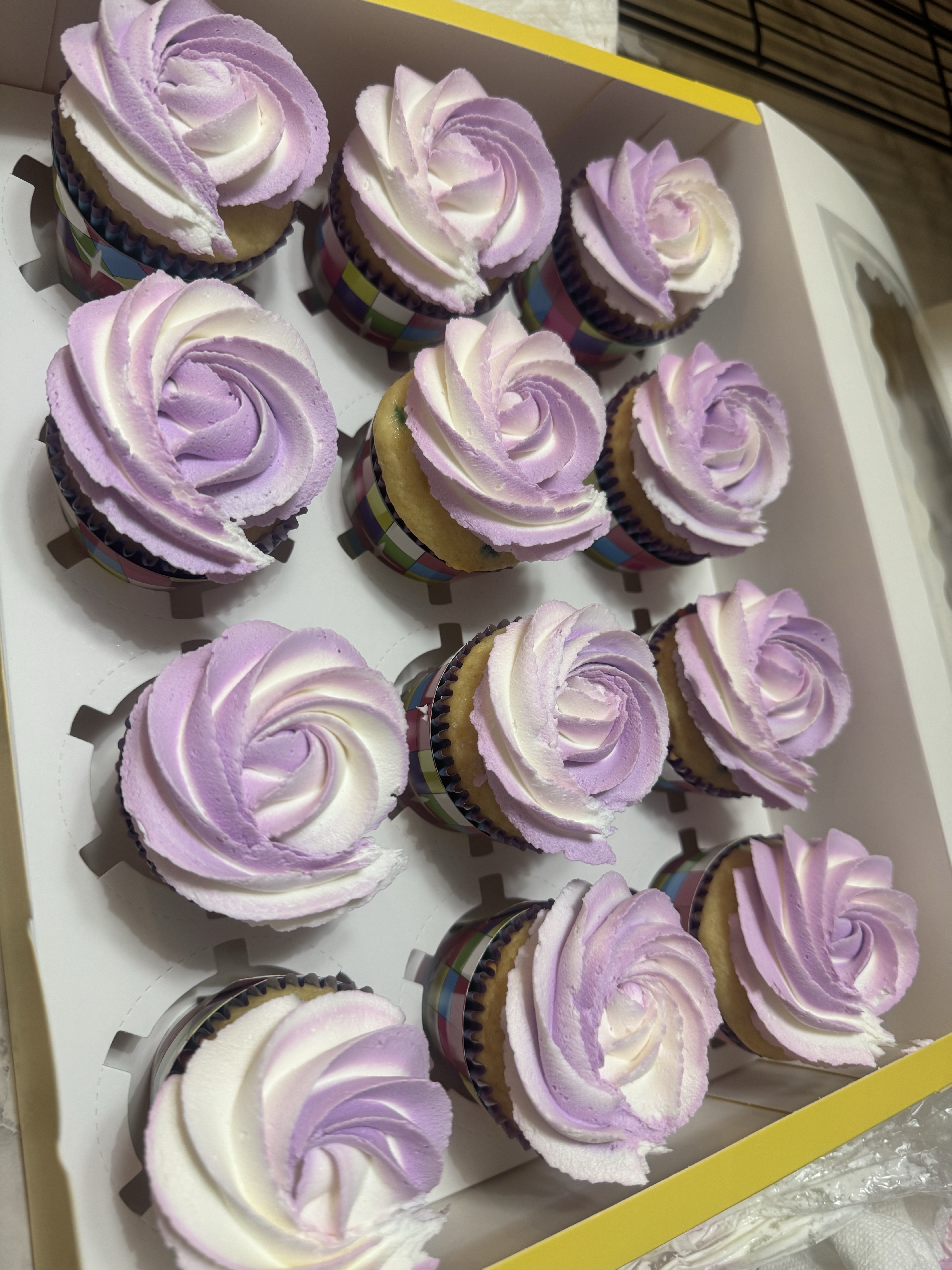 Dozen Cupcakes