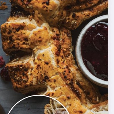 Turkey, Bacon, Cranberry Garland 