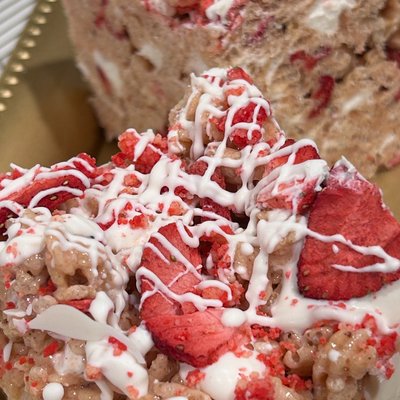 Strawberry Dream Crispy