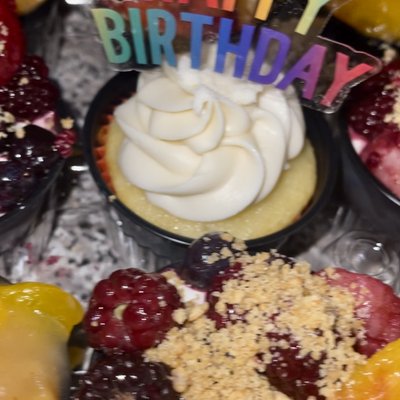 Cheesecake Bites + Peach Cobbler Bites 