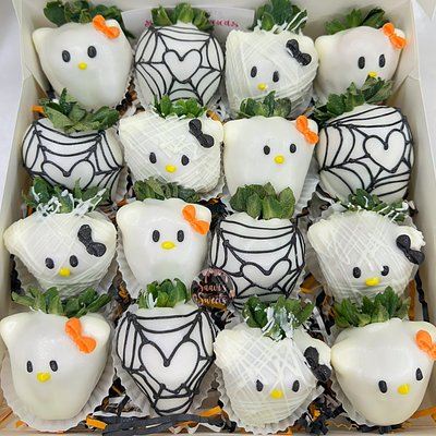 Spooky Kitty Berries