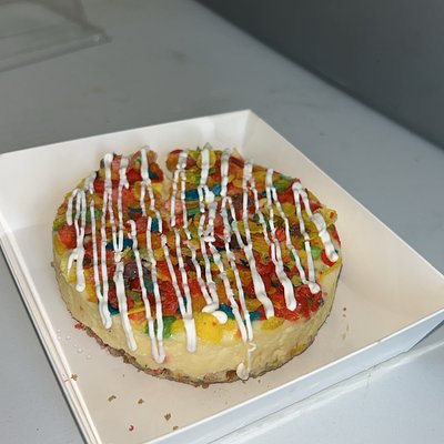 Fruity Cereal Cheesecake 