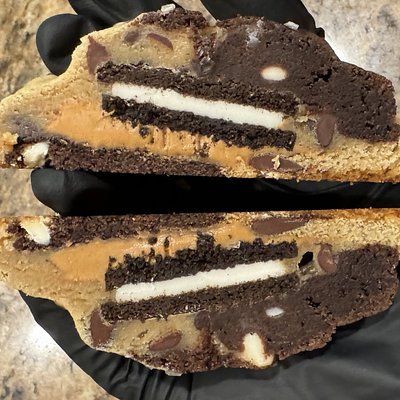 Brookie Cookie