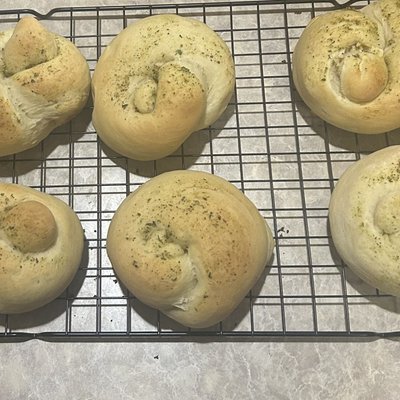 Garlic Knots 5ct.