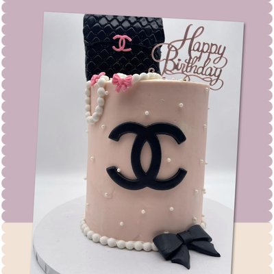 6" Custom Cake