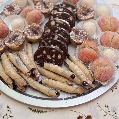 Assorted European Dessert Platter