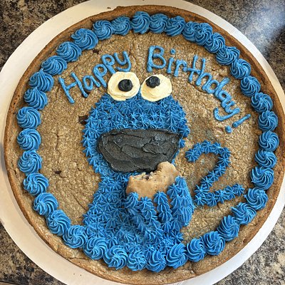 Single Layer Cookie Cake