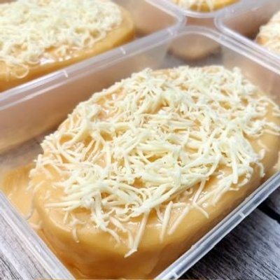 Yema Krema Cake