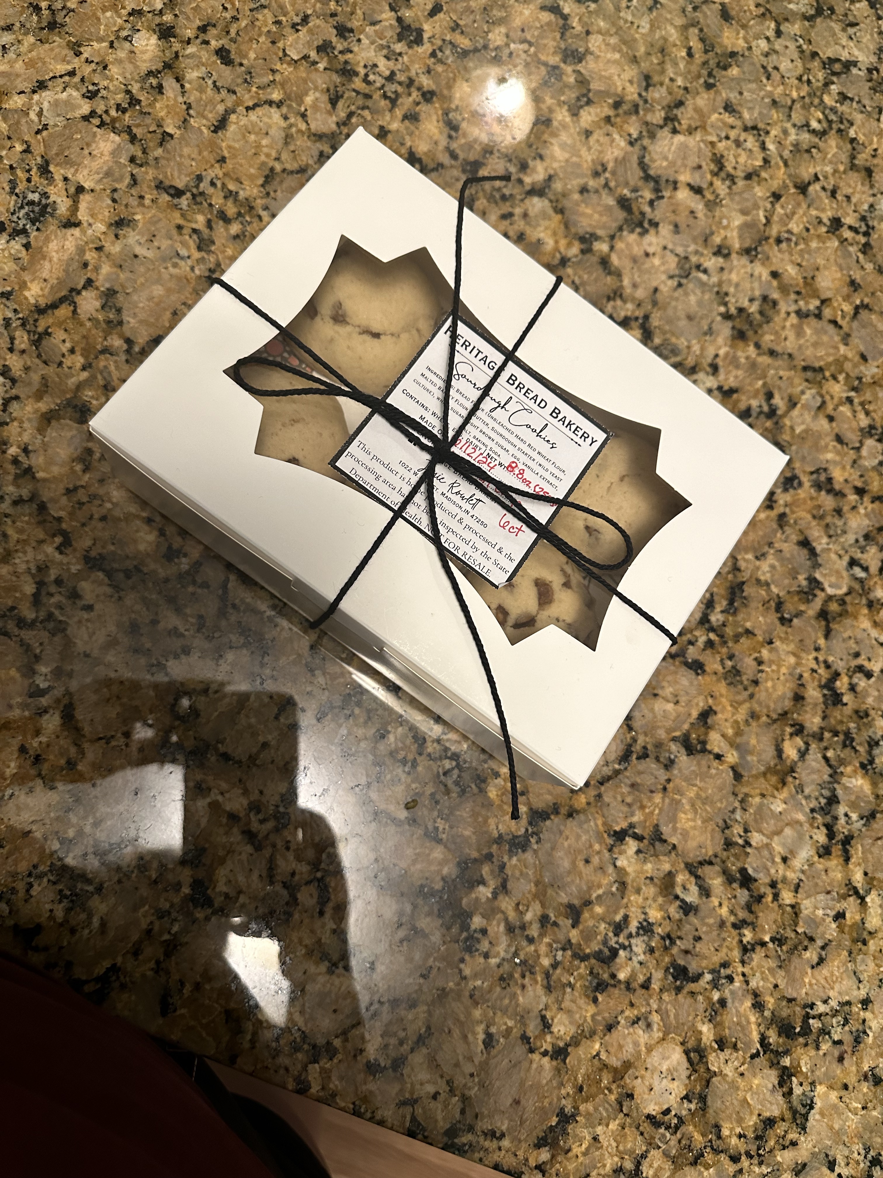 Cinnamon Chip Cookies - 6 Count 