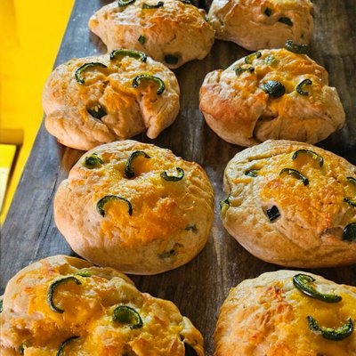 3 Sourdough Jalapeño & Cheddar Bagels