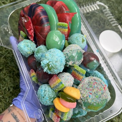 Medium Tray - 3 Fruits & 1 Flavor 3 Toppings