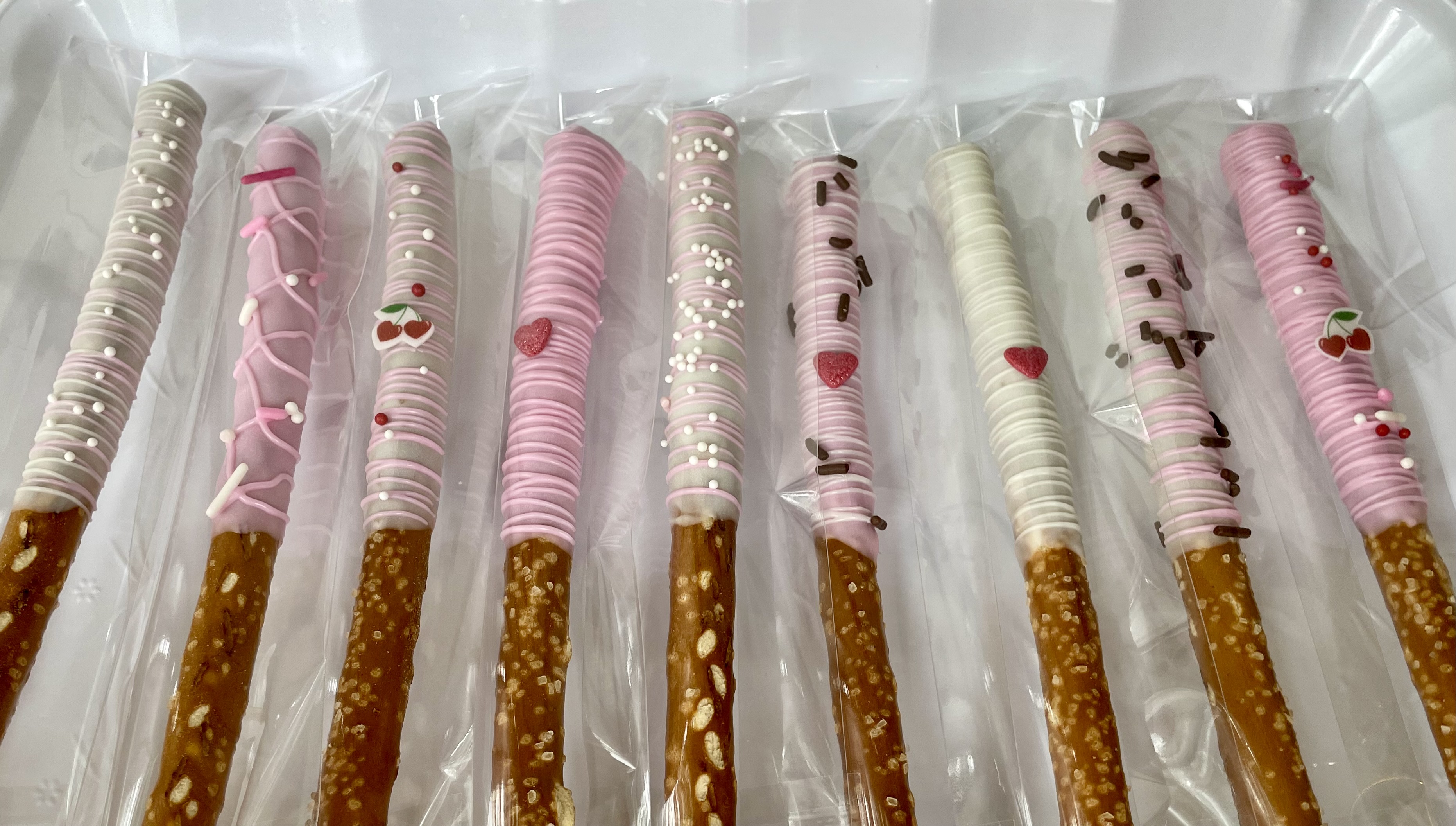 Chocolate Covered Pretzel Rods