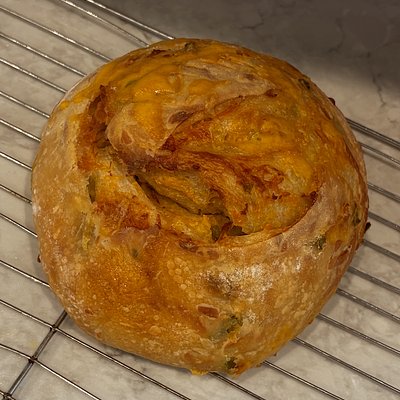 Jalapeño Cheddar Loaf 