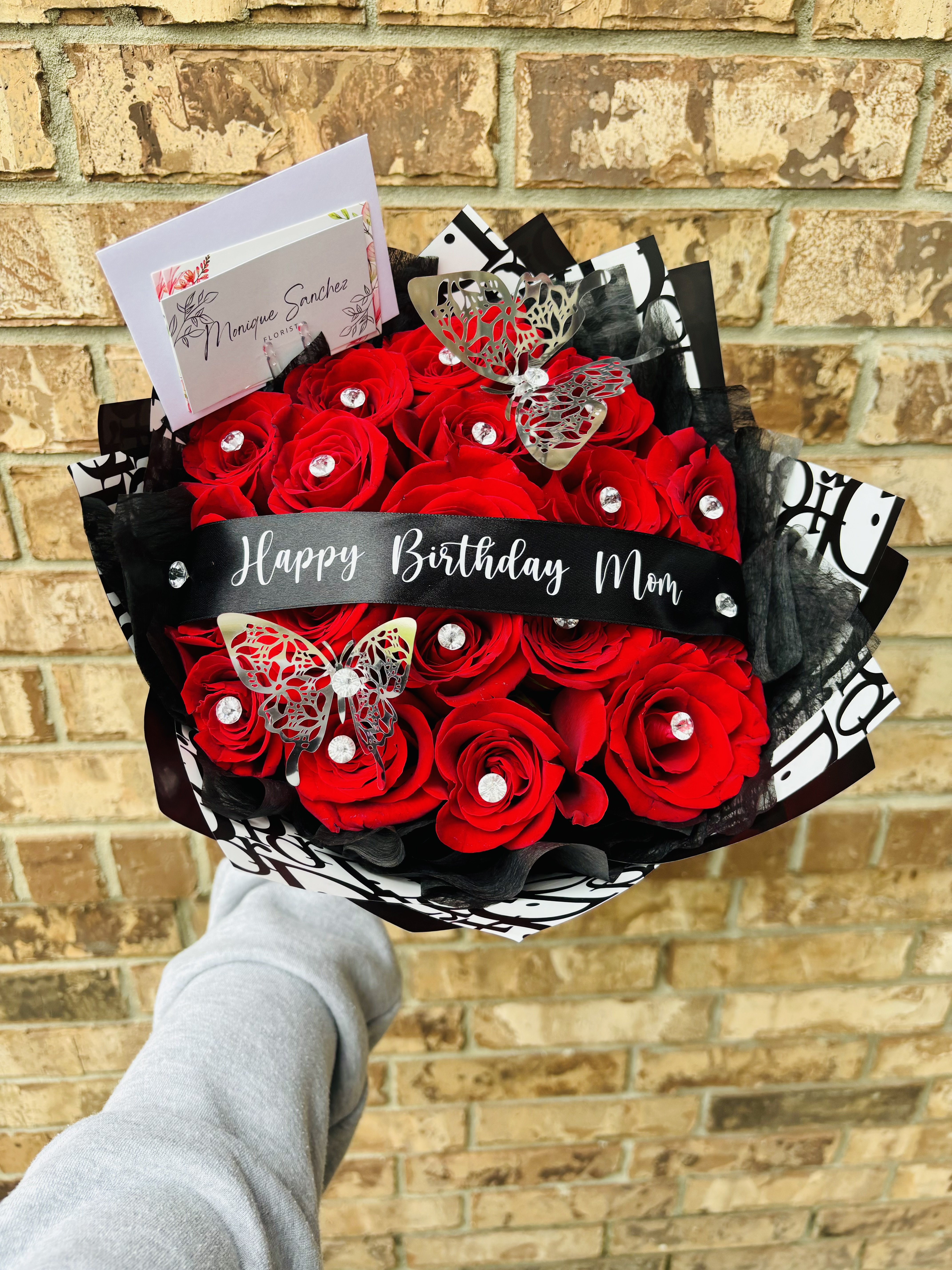 18 Ct. Rose Bouquet 🌹
