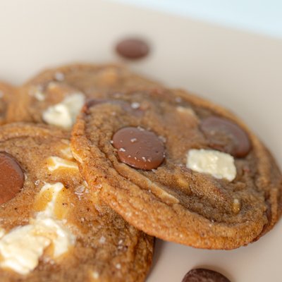 White/Milk Chocolate Chip