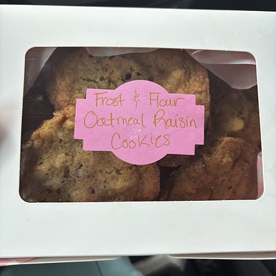 Oatmeal Raisin Cookie (1/2 dozen)