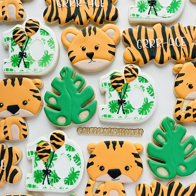Detailed Decorated Sugar Cookies