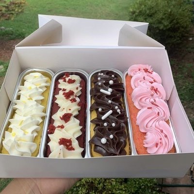 Mini Cake Loaf Pans Box 