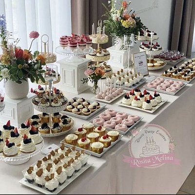 20 Guests Dessert Table