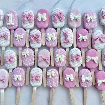 Cakesicles