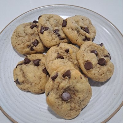 Sourdough Chocolate Chip Cookies