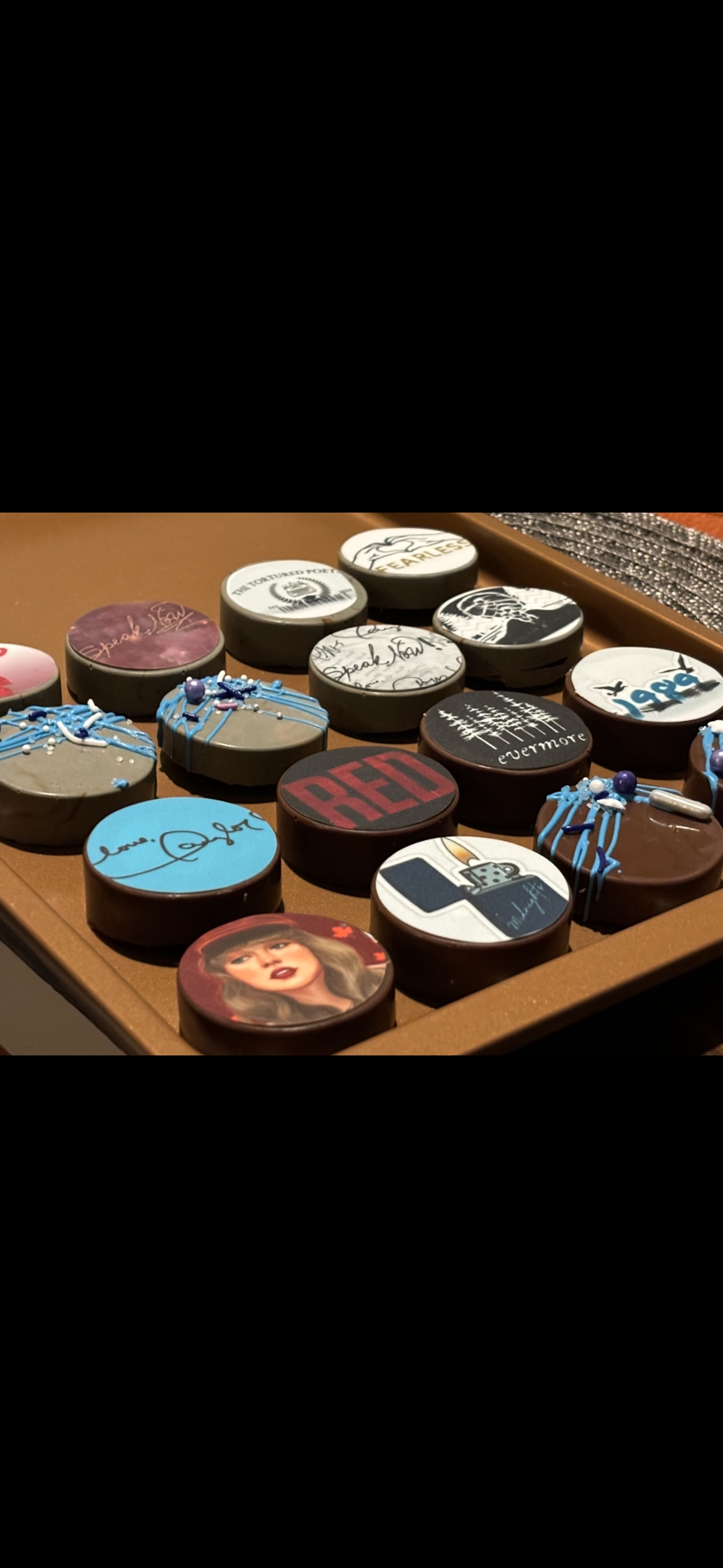 3 pack specialty covered cookies