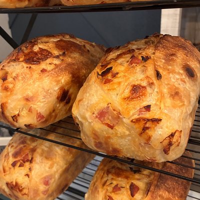 Pepperoni Mozzarella artisan loaf