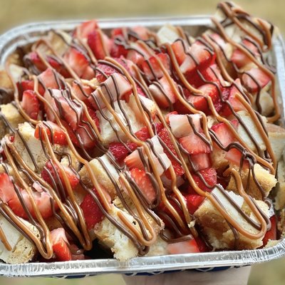Churro Cheesecake Bite Tray 8x8