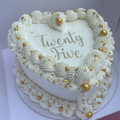 8in Heart Cakes