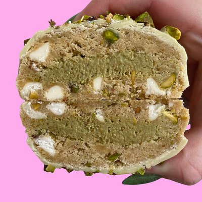 White Chocolate Pistachio 