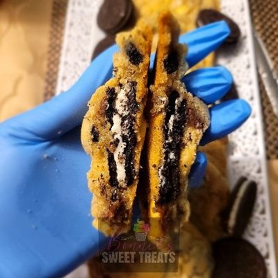 Jumbo Stuffed Oreo Cookie- Per 1/2 Doz