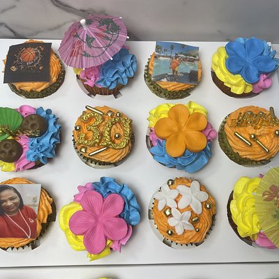 Glam Cupcakes 