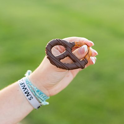 Basic Dipped Pretzels 