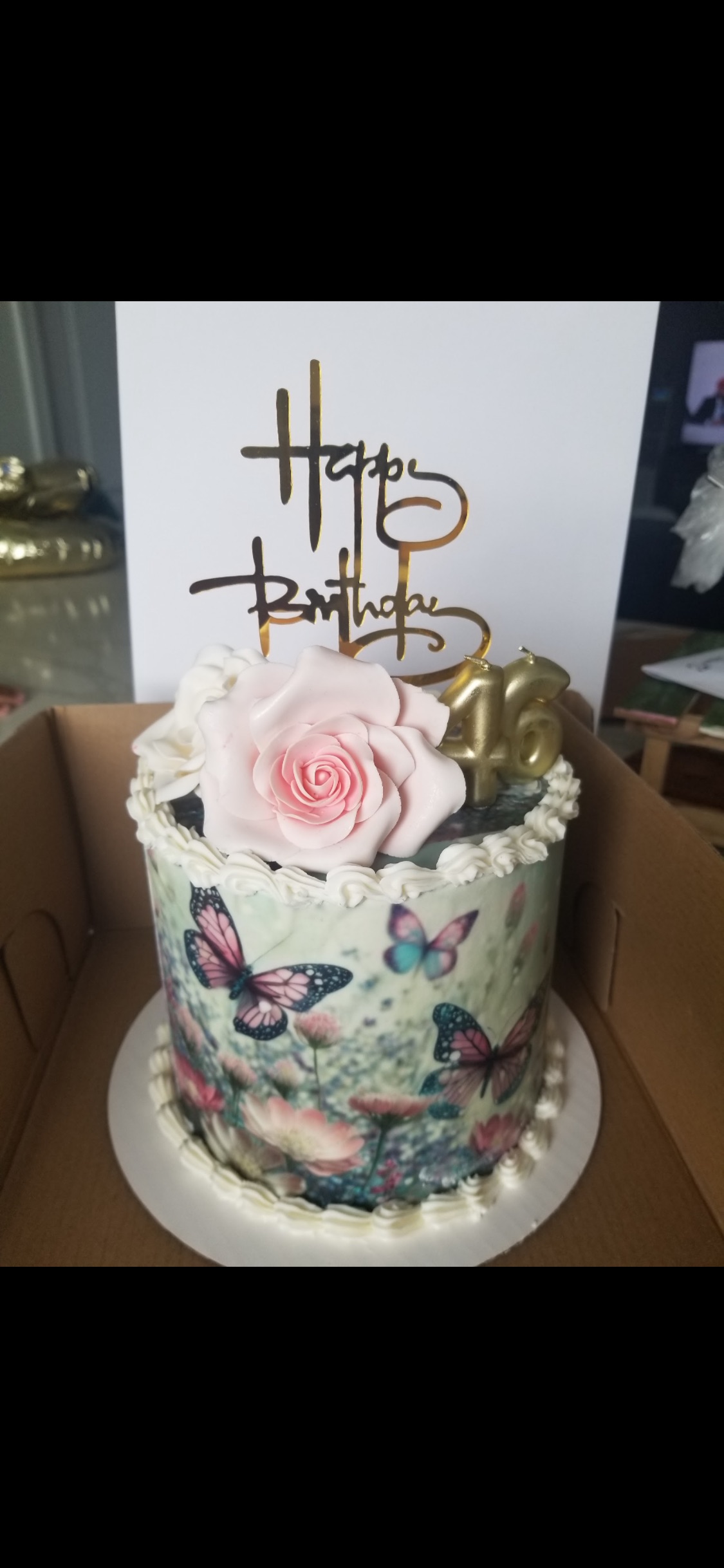 6” Cake -w/ Image Wrap And A Happy Birthday Gold Topper