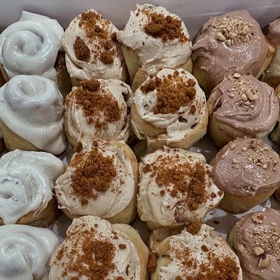 The Crowd Pleaser (24 Mini) - 3 Flavor Assortment 