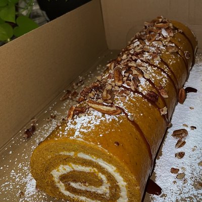 Pumpkin Cake Roll 