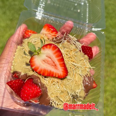 Dubai Chocolate Strawberries 🍓