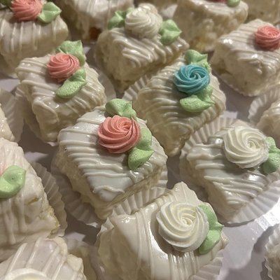 Petite Fours