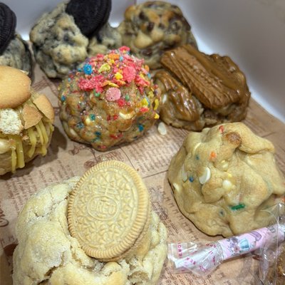 8ct Cookie Box 