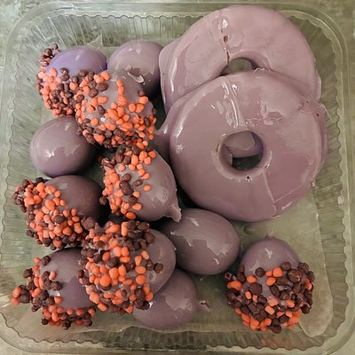 (Pick Up Only) Set Of 6 Pineapple Candy