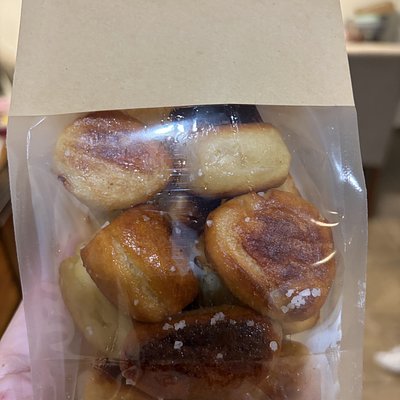 Pretzel bites With salt