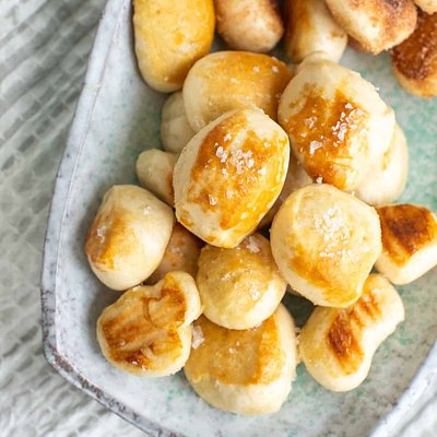 Pretzel Bites