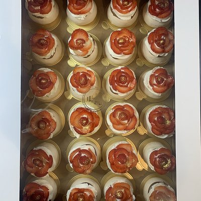Caja De 24 Mini-Bites De Dulce De Leche O Nutella Nueces (opcional) 