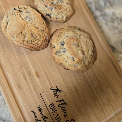 Sourdough Chocolate Chip Cookies 2 oz