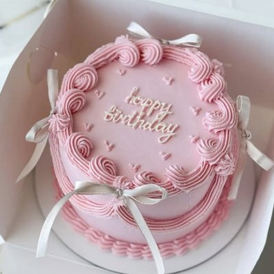 Mini Vintage Cake 