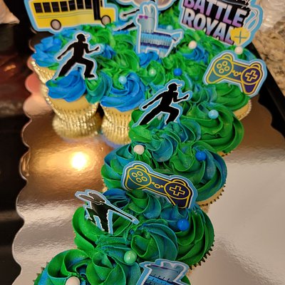Cupcake Cake